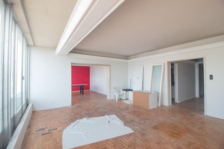 Apartamento para alugar com 180m², 3 quartos e 1 vagaSala