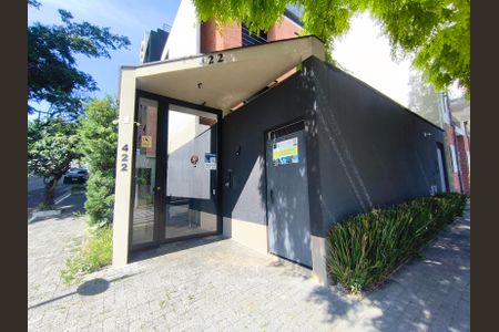 Studio para alugar com 20m², 1 quarto e sem vaga Studio para alugar com 20m², 1 quarto e sem vagaFachada + Plaquinha