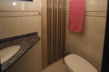 Casa de condomínio à venda com 137m², 3 quartos e sem vagaBanheiro da Social