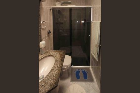 Casa de condomínio à venda com 137m², 3 quartos e sem vagaBanheiro da Suite