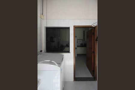 Casa de condomínio à venda com 137m², 3 quartos e sem vagaÁrea de Serviço