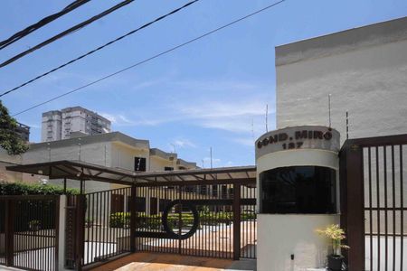 Casa de condomínio à venda com 137m², 3 quartos e sem vagaFachada