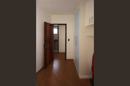 Casa de condomínio à venda com 137m², 3 quartos e sem vagaQuarto