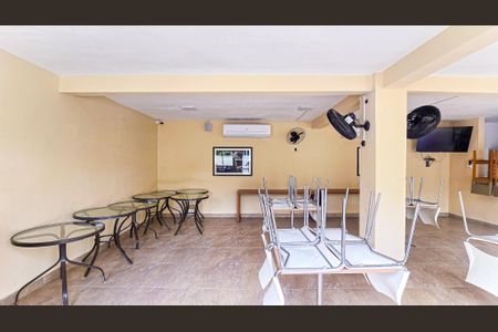 Apartamento à venda com 44m², 2 quartos e 1 vagaÁrea comum - Salão de festas