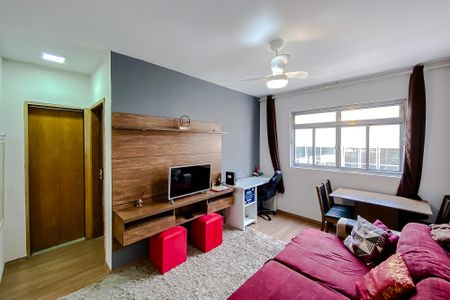 Sala de kitnet/studio para alugar com 1 quarto, 42m² em Liberdade, São Paulo