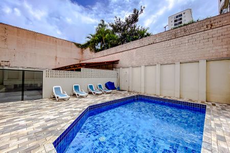 Apartamento à venda com 56m², 3 quartos e 1 vagaÁrea comum - Piscina