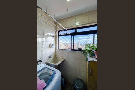 Apartamento à venda com 56m², 3 quartos e 1 vaga Apartamento à venda com 56m², 3 quartos e 1 vagaÁrea de Serviço