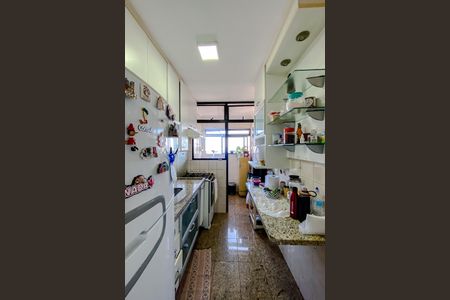 Apartamento à venda com 56m², 3 quartos e 1 vaga Apartamento à venda com 56m², 3 quartos e 1 vagaCozinha