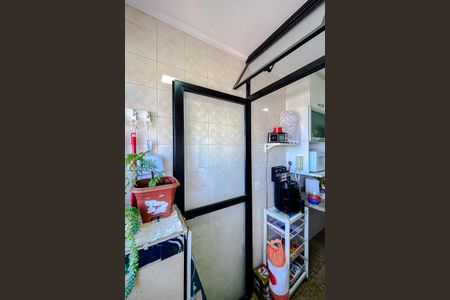 Apartamento à venda com 56m², 3 quartos e 1 vaga Apartamento à venda com 56m², 3 quartos e 1 vagaÁrea de Serviço