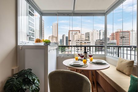 Apartamento para alugar com 27m², 1 quarto e sem vaga Apartamento para alugar com 27m², 1 quarto e sem vagaSala