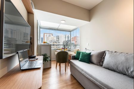 Sala de apartamento para alugar com 1 quarto, 27m² em Vila Olímpia, São Paulo