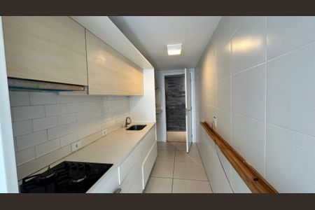 Cozinha de apartamento à venda com 2 quartos, 68m² em Recreio dos Bandeirantes, Rio de Janeiro