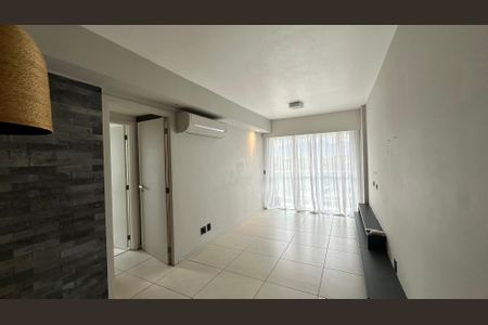 Sala de apartamento à venda com 2 quartos, 68m² em Recreio dos Bandeirantes, Rio de Janeiro