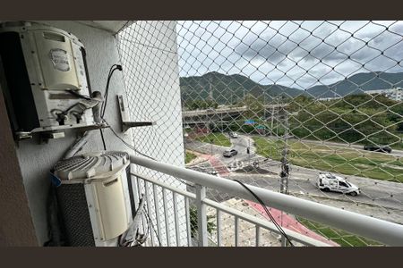 Apartamento à venda com 68m², 2 quartos e 1 vaga Apartamento à venda com 68m², 2 quartos e 1 vagaSacada