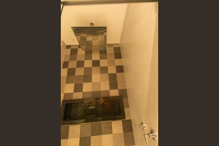 Casa de condomínio à venda com 301m², 3 quartos e 4 vagasBanheiro Social