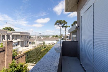 Casa de condomínio à venda com 301m², 3 quartos e 4 vagasSacada da Suite 2 e Quarto 2