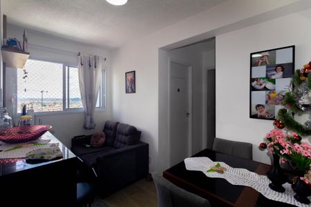 Apartamento à venda com 34m², 2 quartos e 1 vaga Apartamento à venda com 34m², 2 quartos e 1 vagaSala