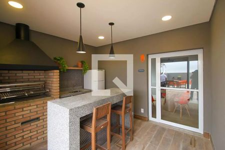 Apartamento à venda com 34m², 2 quartos e 1 vaga Apartamento à venda com 34m², 2 quartos e 1 vagaÁrea comum - Churrasqueira