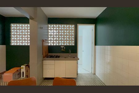 Apartamento à venda com 100m², 2 quartos e 1 vagaCozinha