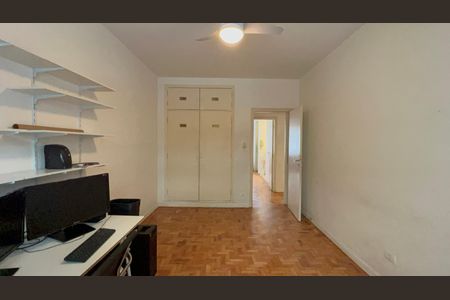 Apartamento à venda com 100m², 2 quartos e 1 vagaQuarto