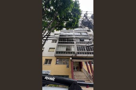 Apartamento à venda com 100m², 2 quartos e 1 vagaFachada