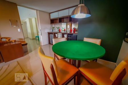 Apartamento à venda com 72m², 2 quartos e 1 vaga