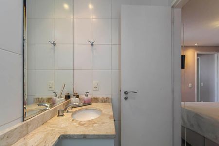 Apartamento à venda com 72m², 2 quartos e 1 vaga