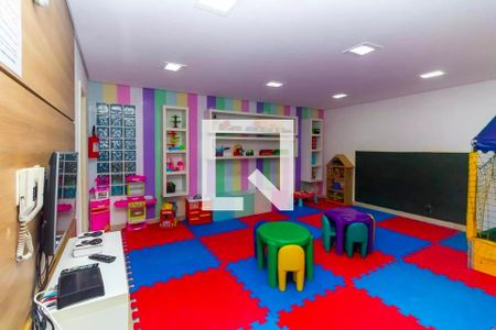 Apartamento à venda com 72m², 2 quartos e 1 vaga