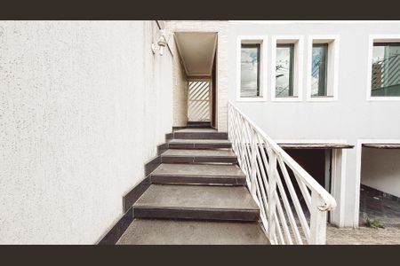 Casa à venda com 248m², 4 quartos e 7 vagasEntrada