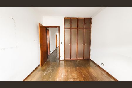 Casa à venda com 248m², 4 quartos e 7 vagasQuarto 3