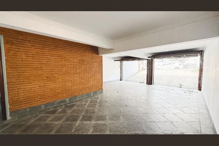 Casa à venda com 248m², 4 quartos e 7 vagasGaragem