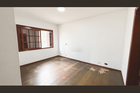 Casa à venda com 248m², 4 quartos e 7 vagasQuarto Suíte
