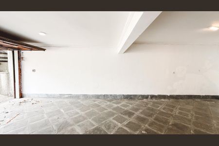 Casa à venda com 248m², 4 quartos e 7 vagasGaragem