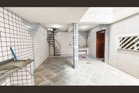 Casa à venda com 248m², 4 quartos e 7 vagasChurrasqueira