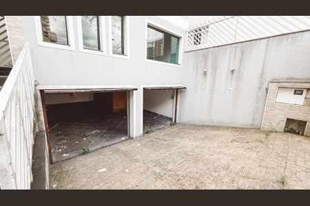 Casa à venda com 248m², 4 quartos e 7 vagasGaragem