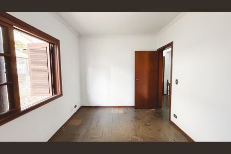 Casa à venda com 248m², 4 quartos e 7 vagasQuarto 1