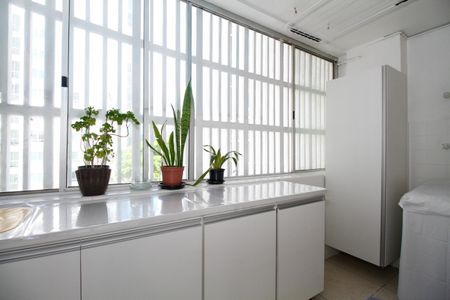 Apartamento para alugar com 110m², 2 quartos e sem vagaÁrea de Serviço