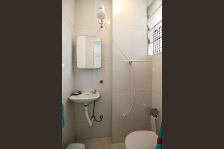 Apartamento para alugar com 110m², 2 quartos e sem vagaBanheiro de Serviço