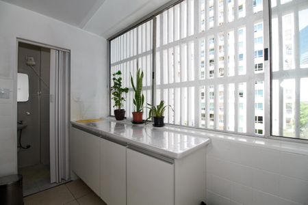Apartamento para alugar com 110m², 2 quartos e sem vagaÁrea de Serviço