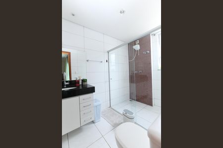 Apartamento à venda com 3 quartos, 105m² em Diamante, Belo Horizonte