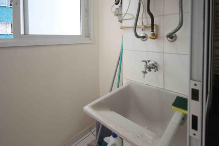 Apartamento para alugar com 45m², 2 quartos e 1 vagaÁrea de Serviço