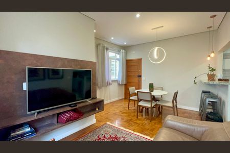 Apartamento para alugar com 83m², 2 quartos e 1 vaga Apartamento para alugar com 83m², 2 quartos e 1 vagaSala de TV