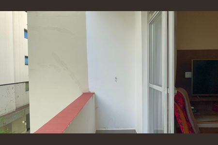 Apartamento para alugar com 83m², 2 quartos e 1 vaga Apartamento para alugar com 83m², 2 quartos e 1 vagaSacada