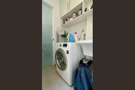Apartamento para alugar com 83m², 2 quartos e 1 vaga Apartamento para alugar com 83m², 2 quartos e 1 vagaÁrea de Serviço