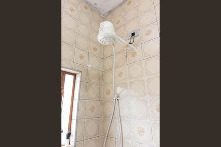 Casa à venda com 140m², 4 quartos e 2 vagasBanheiro da Suíte