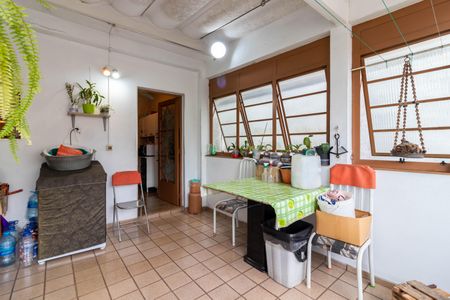 Casa à venda com 140m², 4 quartos e 2 vagasÁrea de Lazer