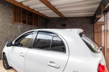 Casa à venda com 140m², 4 quartos e 2 vagasGaragem