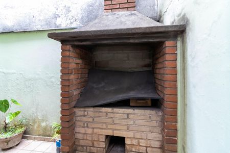 Casa à venda com 140m², 4 quartos e 2 vagasChurrasqueira