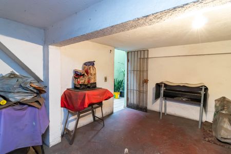 Casa à venda com 140m², 4 quartos e 2 vagasDepósito