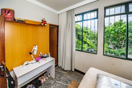 Apartamento para alugar com 3 quartos, 92m² em Vila Cloris, Belo Horizonte